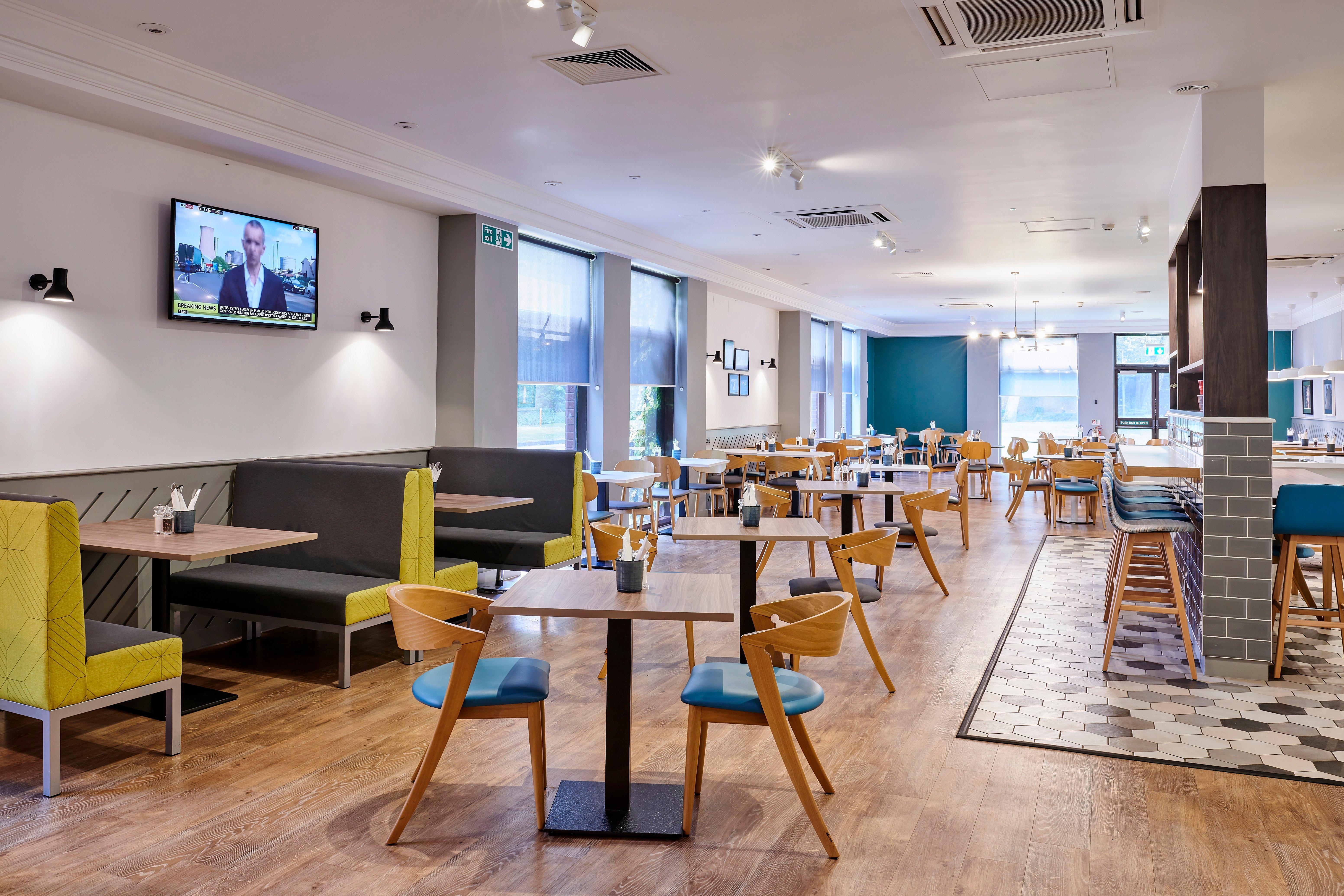Holiday Inn Haydock By Ihg Экстерьер фото