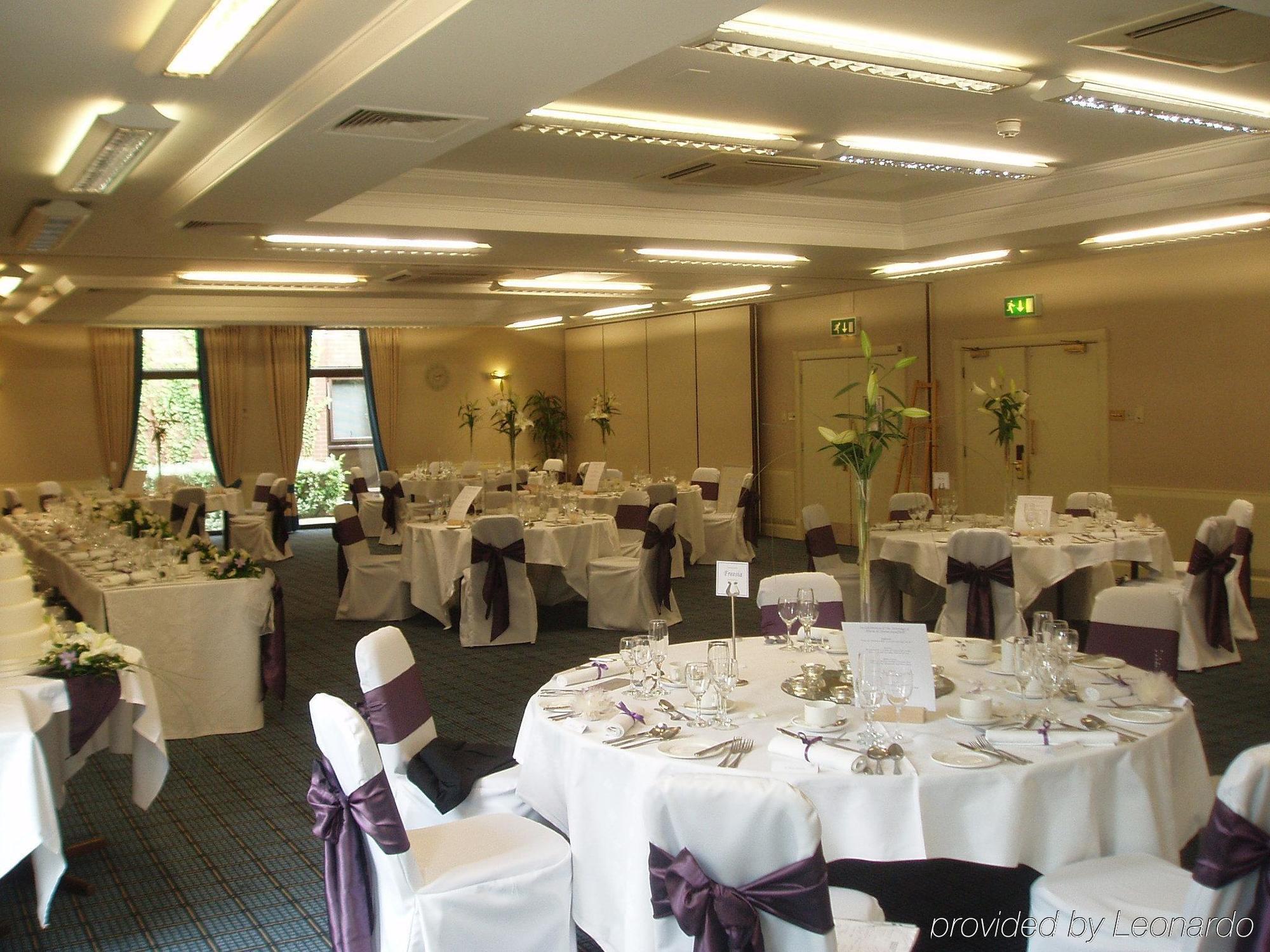Holiday Inn Haydock By Ihg Ресторан фото