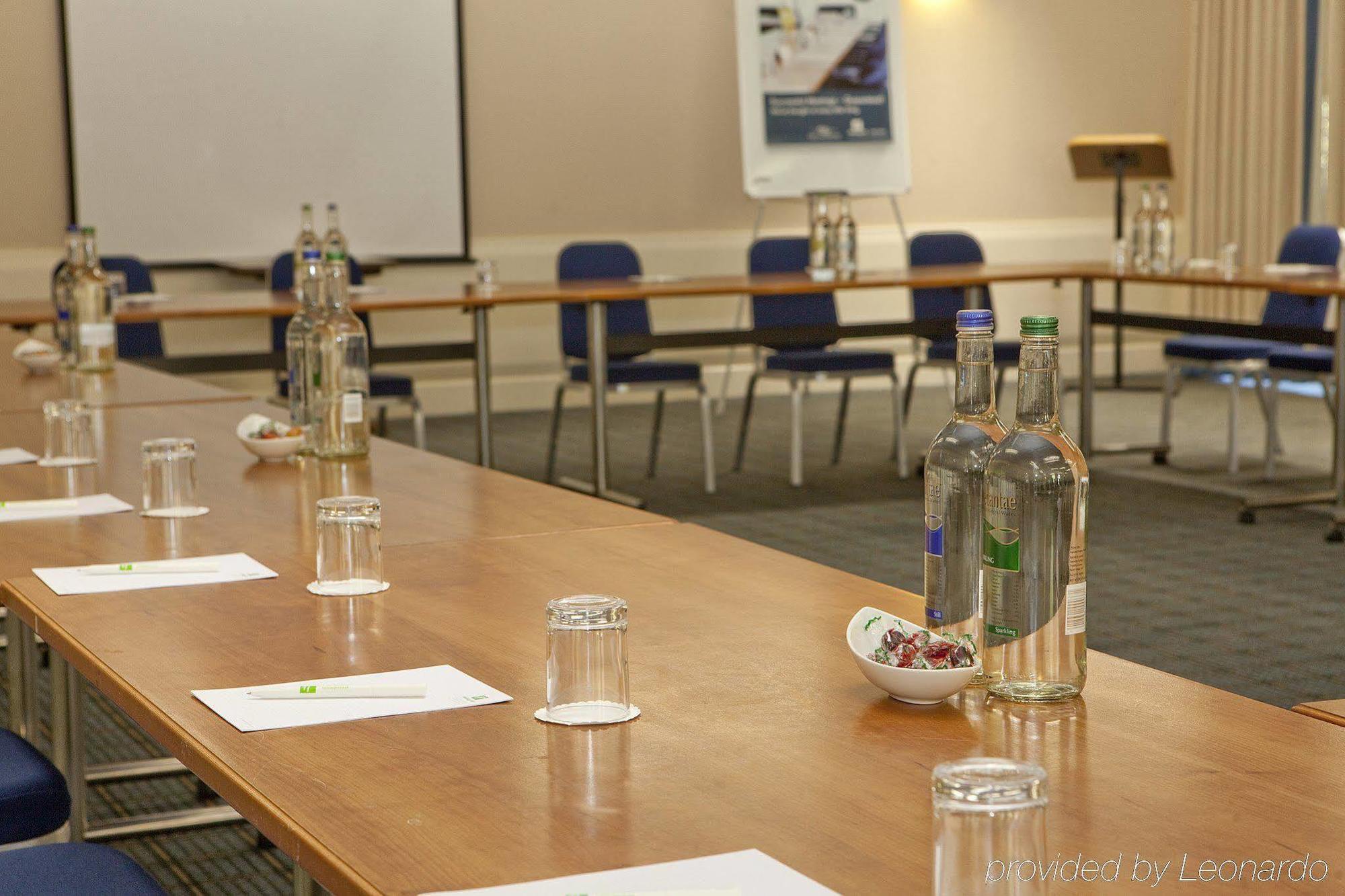 Holiday Inn Haydock By Ihg Экстерьер фото